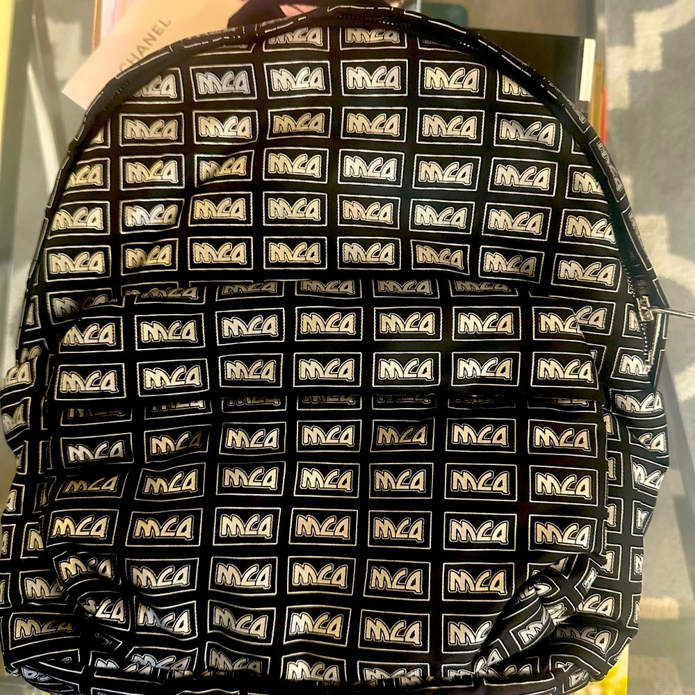 Black and White Geometric Pattern Backpack